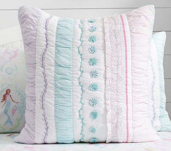 Bailey Ruffle Quilt | Pottery Barn Kids