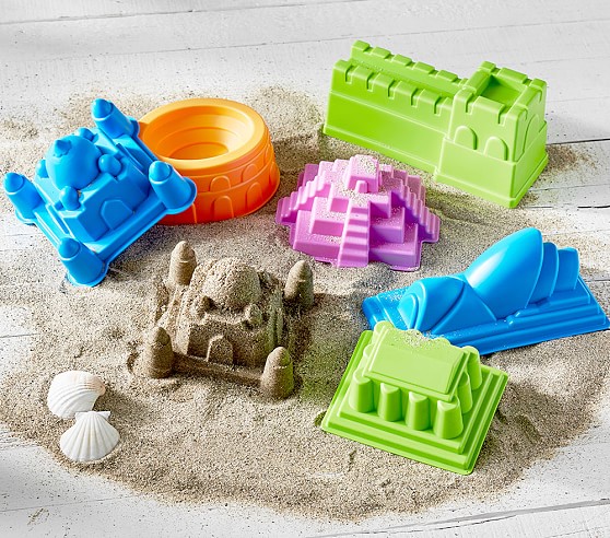 sand play therapy figures