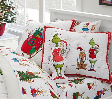 Dr. Seuss’s The Grinch & Max™ Flannel Kids' Sheet Set | Pottery Barn Kids